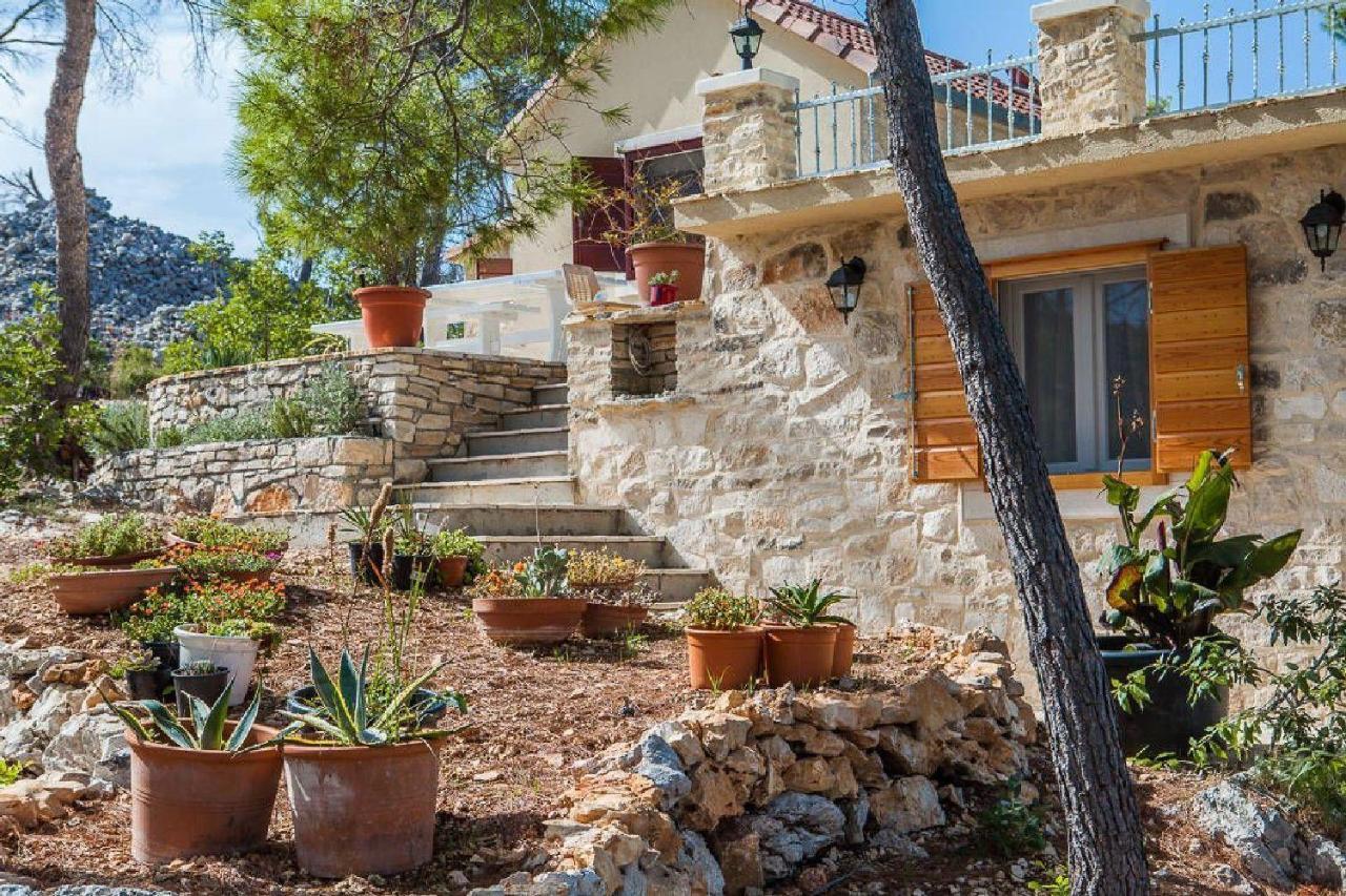 House Vesna Kupinova Milna (Brac) Exterior foto